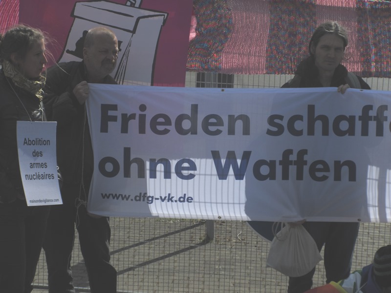 Transparent Frieden schaffen ohne Waffen