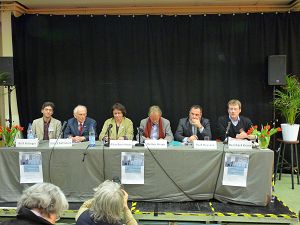 Podiumsteilnehmer der 8. Strategiekonferenz der Kooperation für den Frieden über Kriegsgefahren im Nahen und Mittlerern Osten, 21.+22.01.2011 Hannover
