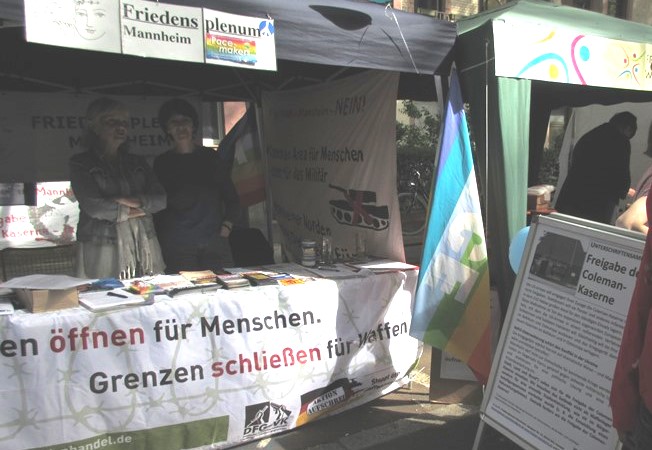 DFG-VK + Friedensplenum beim Max-Joseph-Straßenfest 2015
