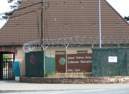 Coleman-Kaserne Haupteingang