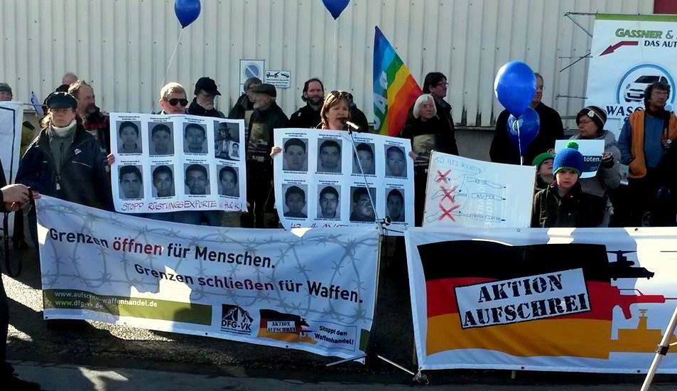 Protest gegen H&K-Waffenexporte am 27.2.2015